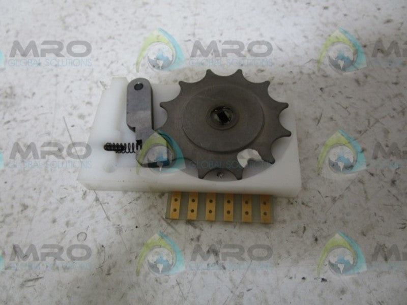 LOT OF 2 YAMADA Y-C74 POSITIONAL DETECTION NSNP