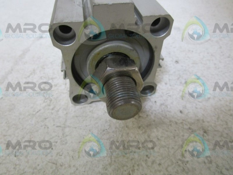SMC CDQ2WB50-50DM-J79W-111G CYLINDER  UNMP