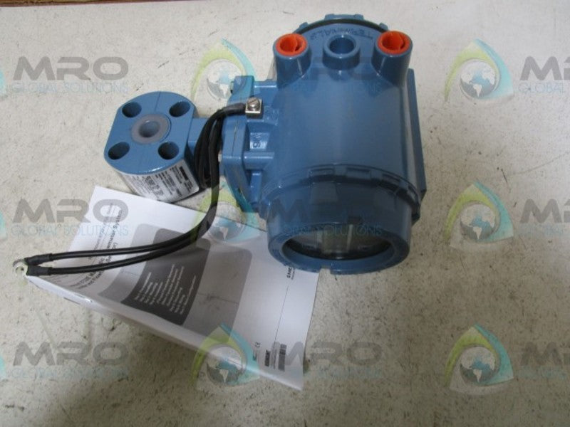 ROSEMOUNT 8732EST1A1N0M4 W/ 8711TSA005U3N0 TRANSMITTER  NSMP