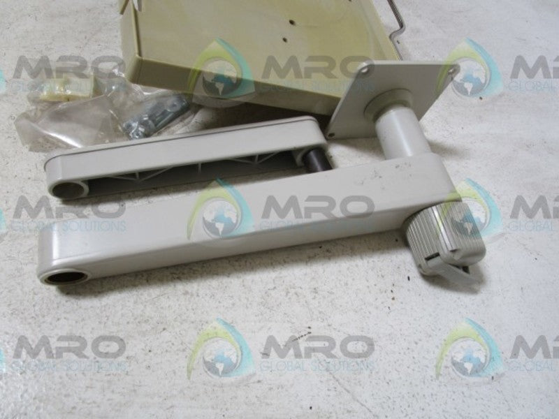 QLTY C6071F PC SWING ARM  NSMP