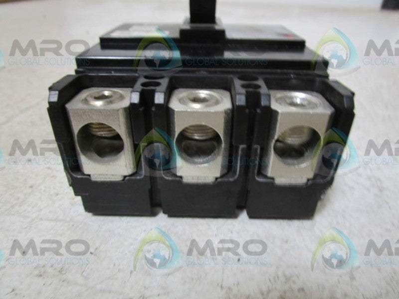 FUJI ELECTRIC SA203BAUL-125 CIRCUIT BREAKER  NSNP