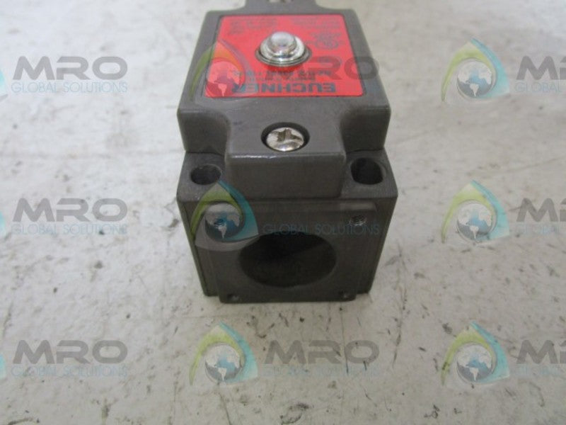EUCHNER NZ1VZ-538EL110-M SAFETY SWITCH (AS PICTURED)  NSMP