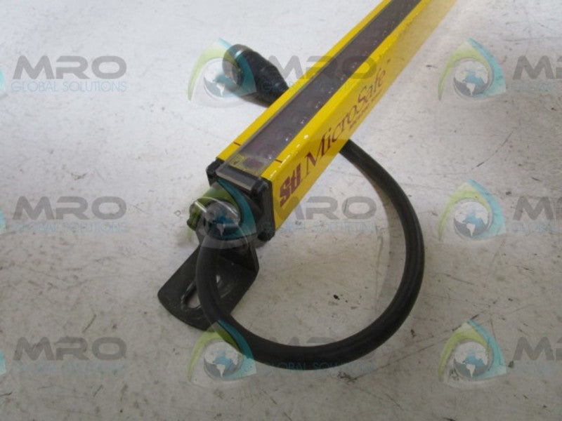 STI MC4220RE LIGHT CURTAIN RECEIVER  NSNP