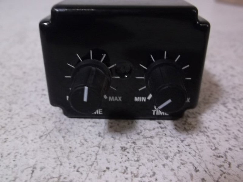 MACROMATIC SS-53122-04 SOLID STATE TIME DELAY RELAY  NSMP