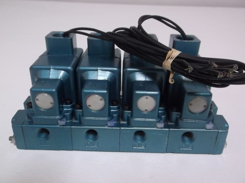 LOT OF 4 MAC 257B-111CAAA SOLENOID VALVE NSMP