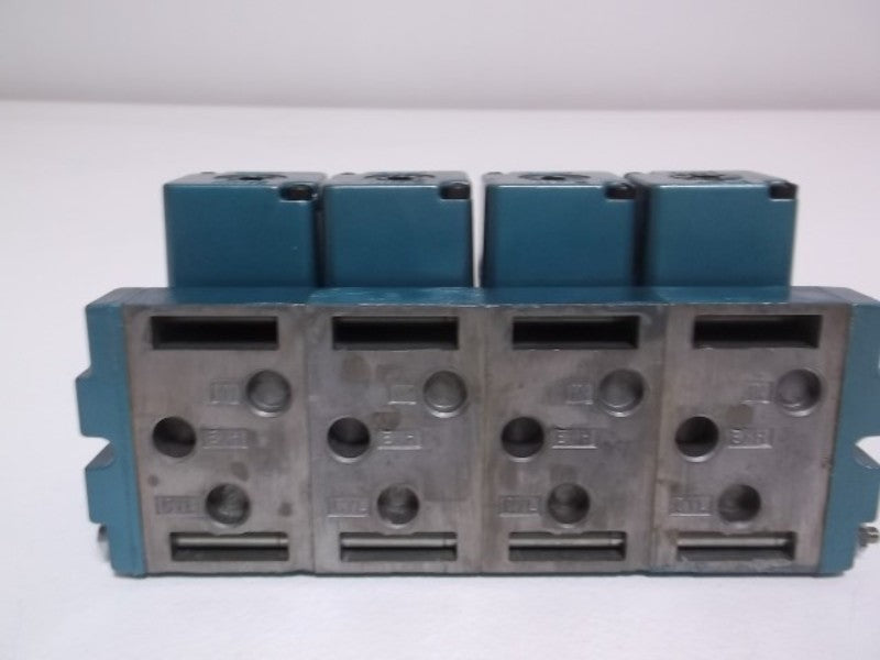 LOT OF 4 MAC 257B-111CAAA SOLENOID VALVE NSMP