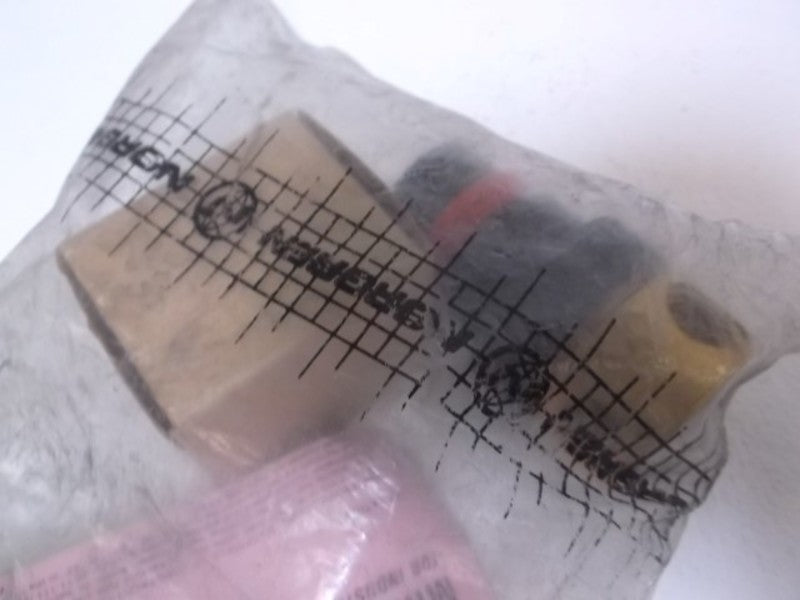 NORGREN R06-221-RGEA REGULATOR  NSNP IN A BAG