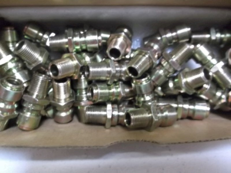 LOT OF 42 SNAP-TITE PEAN4-2M COUPLING NSMP