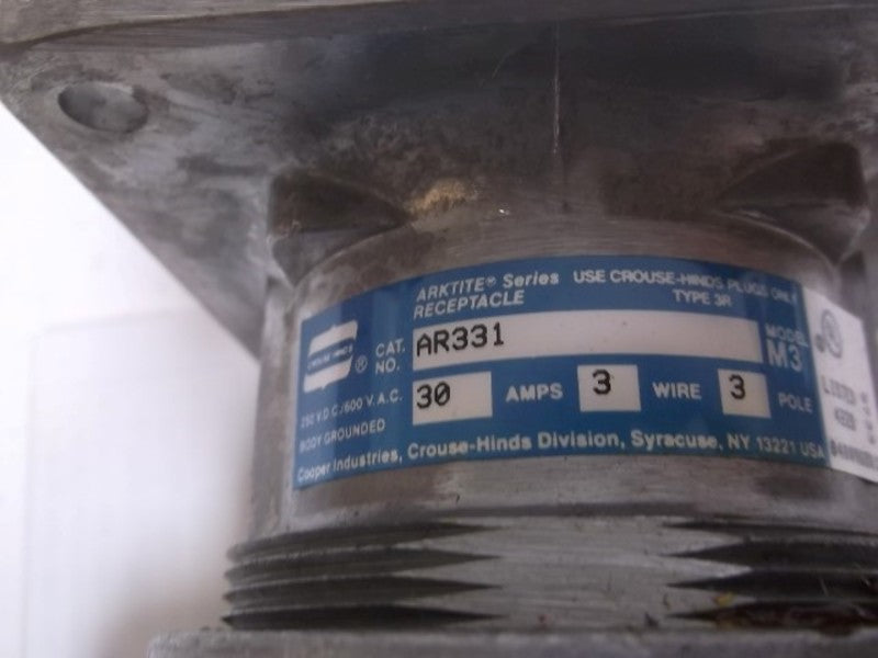 CROUSE-HINDS AR331 RECEPTACLE  NSMP