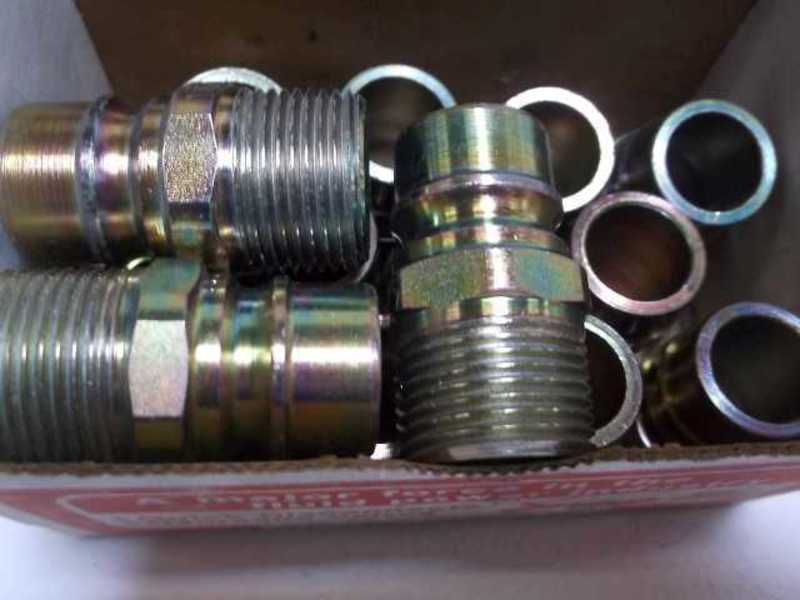 LOT OF 15 SNAP-TITE PHN12-12M COUPLER NIPPLE NSMP