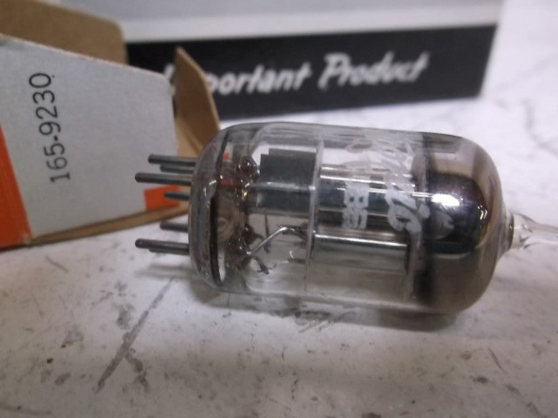 LOT OF 5 GENERAL ELECTRIC 5696A VACUUM AMP TUBE NSMP