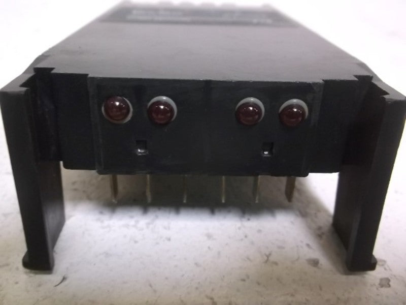 CUTLER HAMMER MPC1M10 INPUT MODULE 10-32 VAC  UNMP