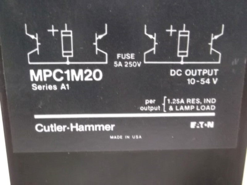 CUTLER HAMMER MPC1M20 OUTPUT MODULE W/FUSES  UNMP