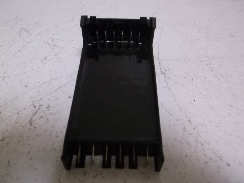 CUTLER HAMMER MPC1M11 INPUT MODULE AC/DC 90-140V  UNMP