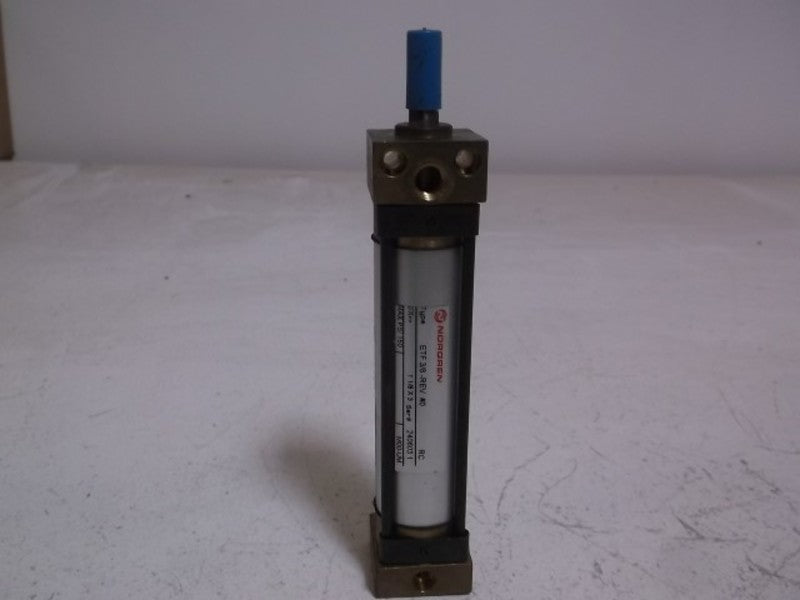 NORGREN ETF 3/8 1-1/8 X 3 PNEUMATIC CYLINDER  UNMP