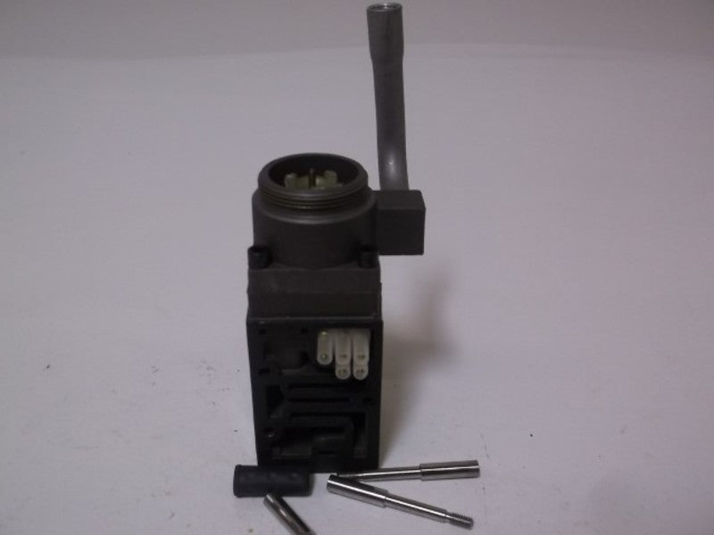 NUMATICS 152RS100J000000 PRESSURE REGULATOR (AS PICTURED)  NSNP