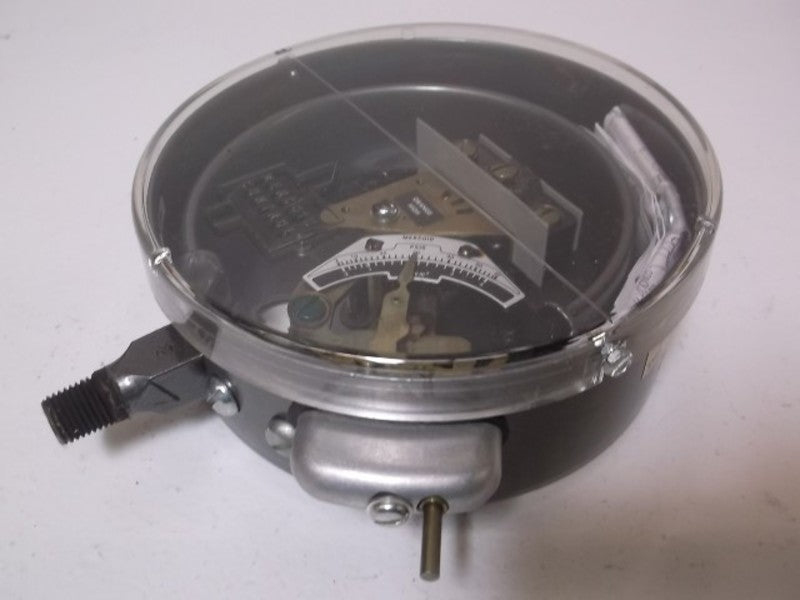 MERCOID DRF-7031-153U-5 PRESSURE SWITCH  NSMP