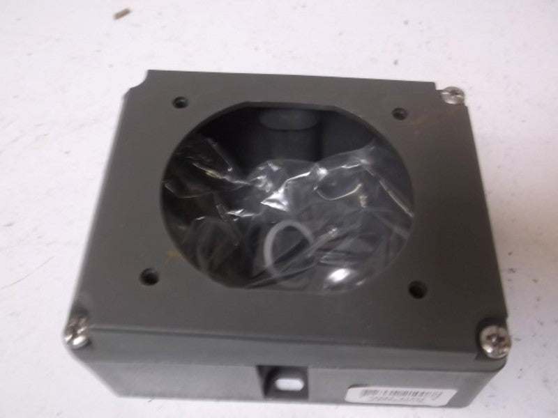 PASS & SEYMOUR PSBBN202-W NON-METALLIC BBOX  NSNP