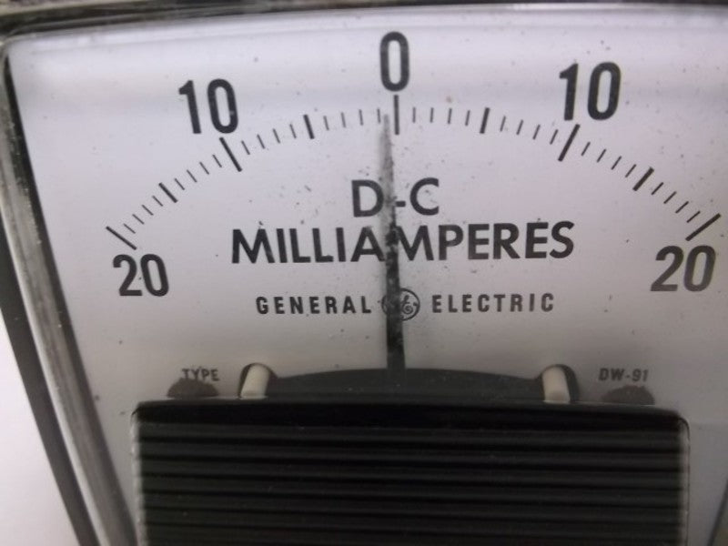 GENERAL ELECTRIC 50-152112HFHF2 PANEL METER 20-0-20 MILLIAMPS  NSMP