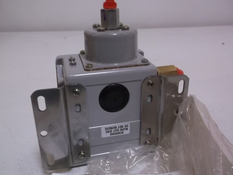 DELTA W201F2G5WLF PRESSURE SWITCH  NSNP