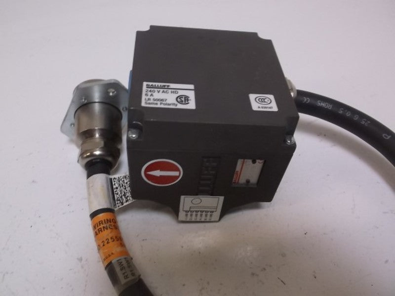 BALLUFF BNS-813-B06-L12-61-A-22-06 POSITION SWITCH  UNMP