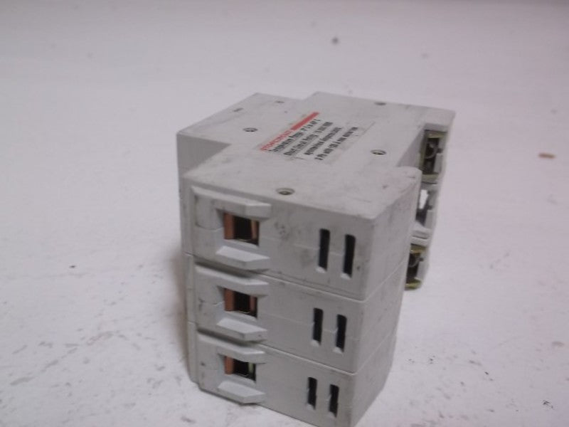 ENTRELEC GMT 10U CIRCUIT BREAKER 10A-240VAC  UNMP