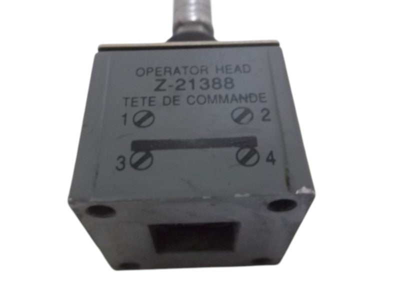 ALLEN BRADLEY Z-21388 OPERATIN HEAD FOR LIMIT SWITCH  UNMP