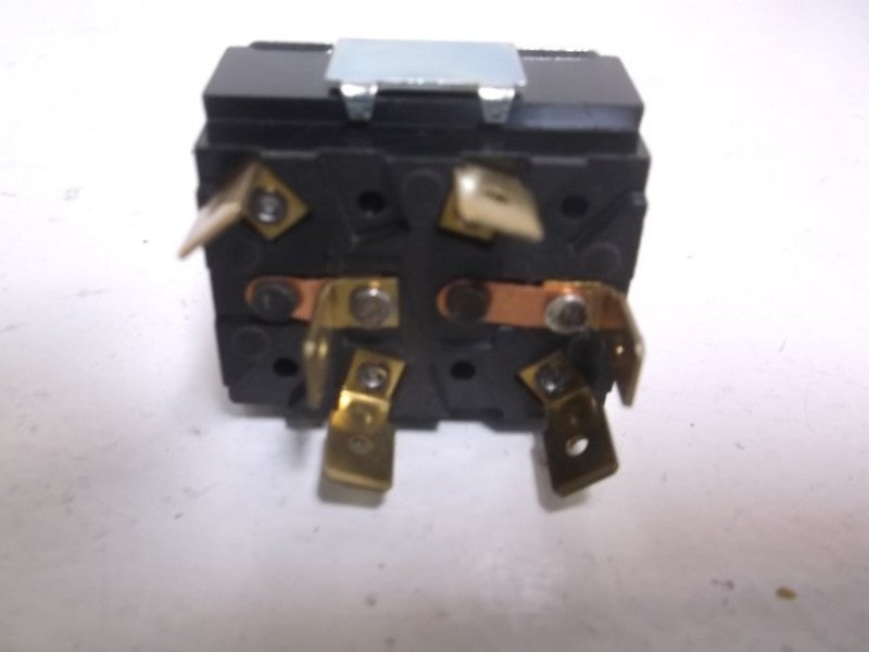 LOT OF 3 CARLING 9825 TOGGLE SWITCH NSNP