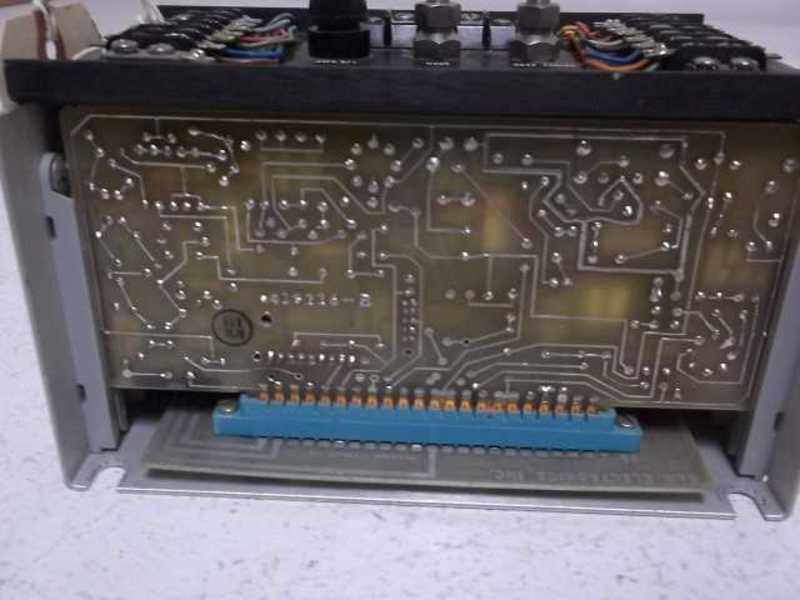 BLH ELECTRONICS 882 STRAIN GAGE TRANSMITTER  UNMP