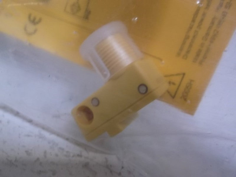 TURCK BIM-NST-AP6X-H1141 SENSOR CYLINDER W/O BRACKET  NSNP IN A BAG
