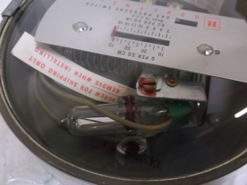 HONEYWELL C437G-1010 PRESSURE SWITCH  NSNP