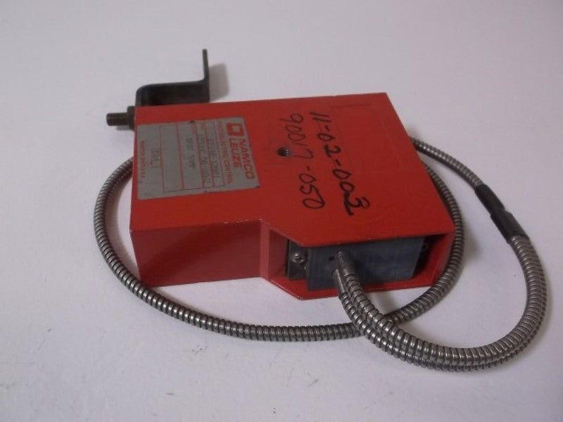 NAMCO EP140-12001 PHOTOCELL 120VAC  UNMP