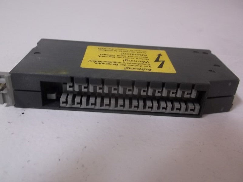 KLOCKNER-MOELLER S-253-VL300 I/O MODULE 24VDC  UNMP
