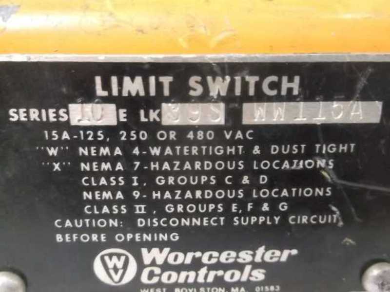 WORCESTER CONTROLS 10-39S ACTUATOR W/LIMIT SWITCH & BLOCK  UNMP