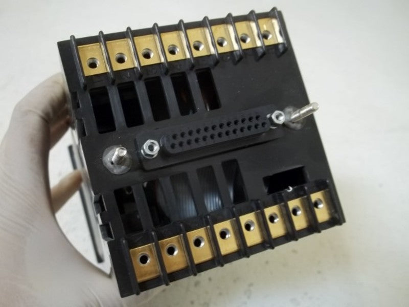 LFE MODEL 2031 CONTROLLER  UNMP