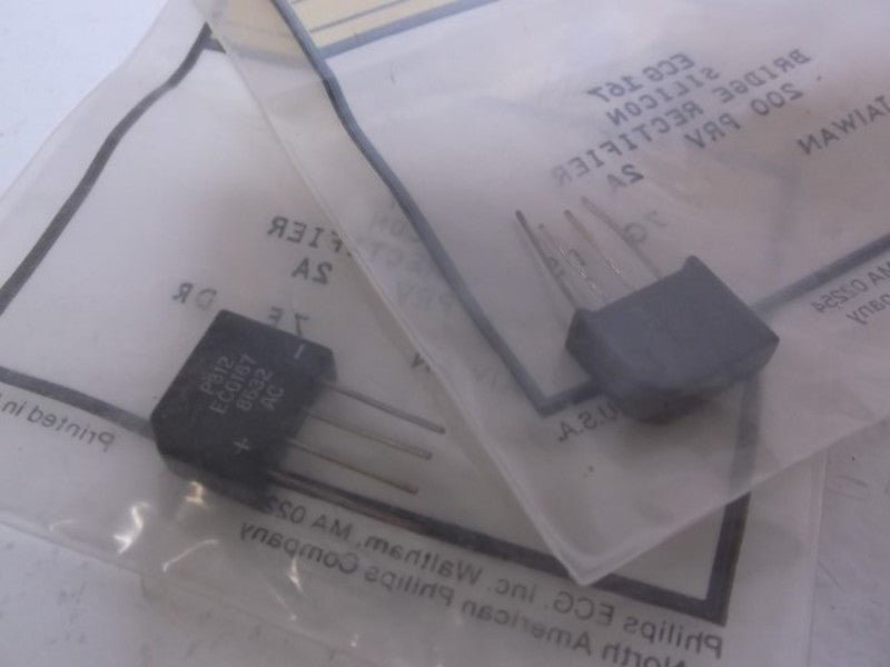 LOT OF 2 ECG 167 BRIDGE RECTIFIER NSNP IN A BAG
