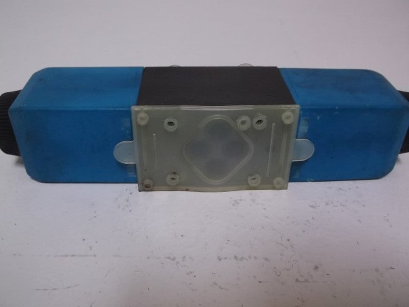 VICKERS DG4V-3S-7C-M-U-X5-60 SOLENOID VALVE  UNMP