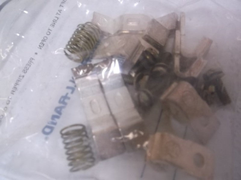 INGERSOLL RAND 39114541 CONTACT KIT 60A 3 POLE SIZE 2  NSNP IN  A BOX