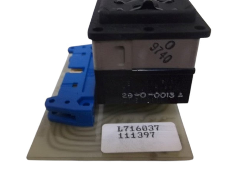L716037 COUNTER  NSNP
