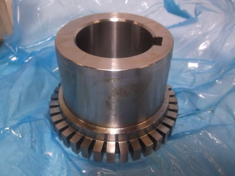 FALK 0704644 1070T HUB 2.250 BORE FLEX HUB STEEL  NSMP