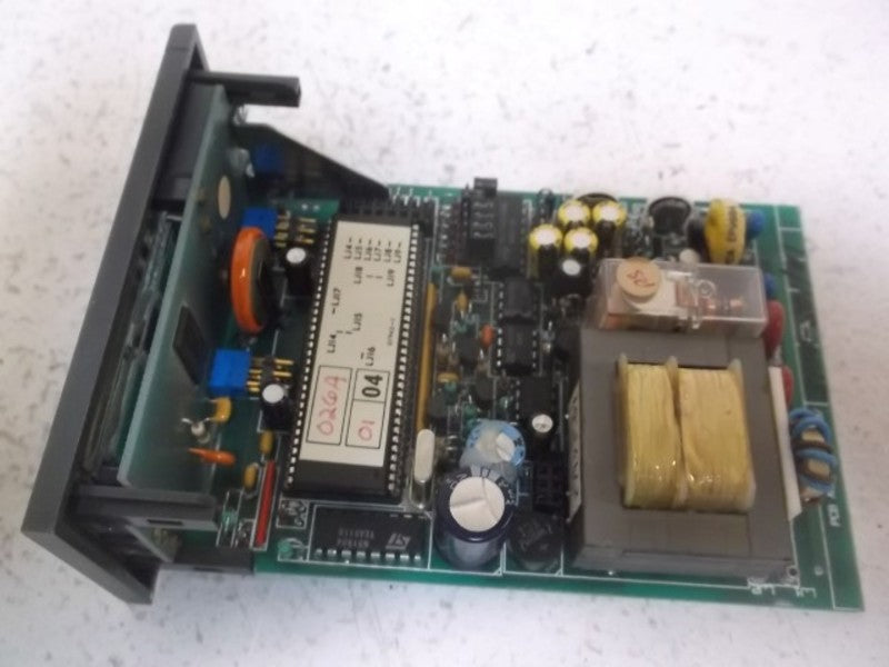 WEST INST. M3100-L02-T1417-H10-C00-X00 TEMPERATURE CONTROLLER  NSMP