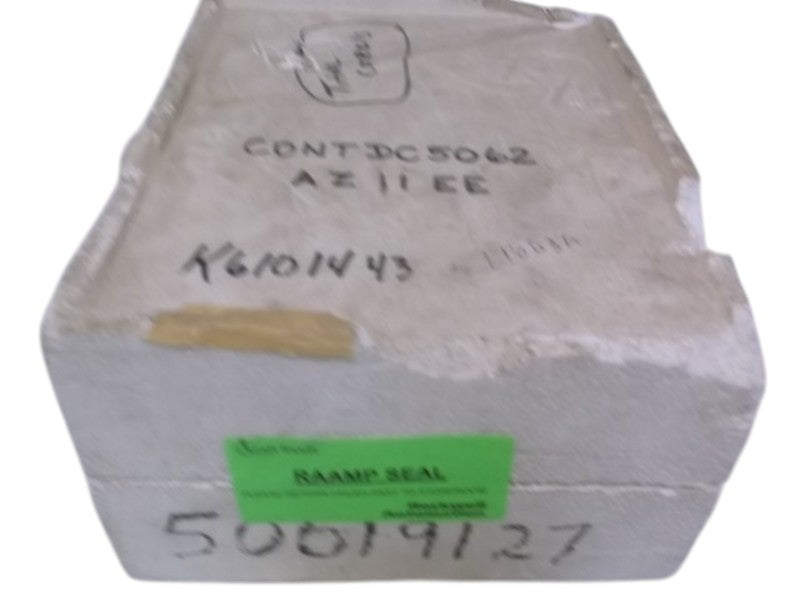 HONEYWELL DC5062-0-1A00-200-00-0111 ULTRA PRO TEMP CONTROLLER  NSMP