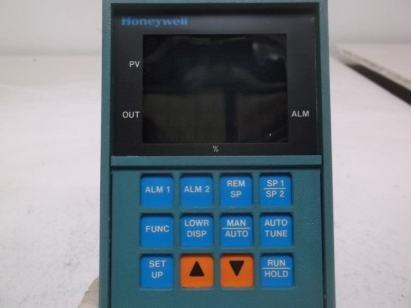 HONEYWELL DC5062-0-1A00-200-00-0111 ULTRA PRO TEMP CONTROLLER  NSMP