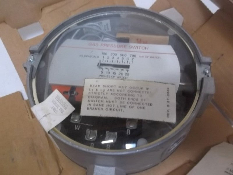 HONEYWELL C437FJK PRESSURE SWITCH  NSMP