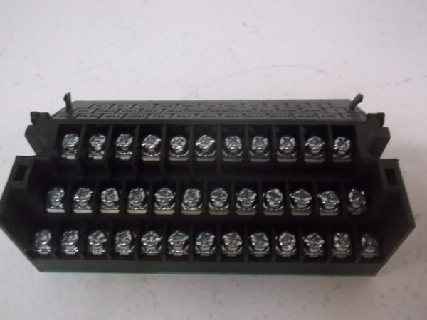 MITSUBISHI BKO-CA1606 TERMINAL BOARD ASSEMBLY 36 POSITIONS  UNMP