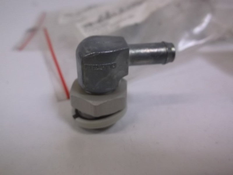 LOT OF 5 FESTO P022262 FITTING NSNP IN A BAG