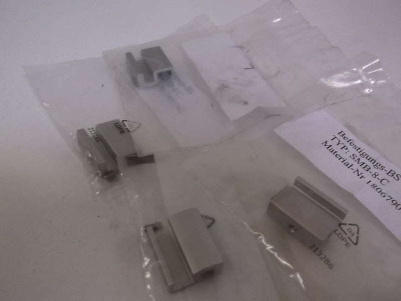 LOT OF 4 FESTO SMB-8-C MOUNTING KIT NSNP IN A BAG