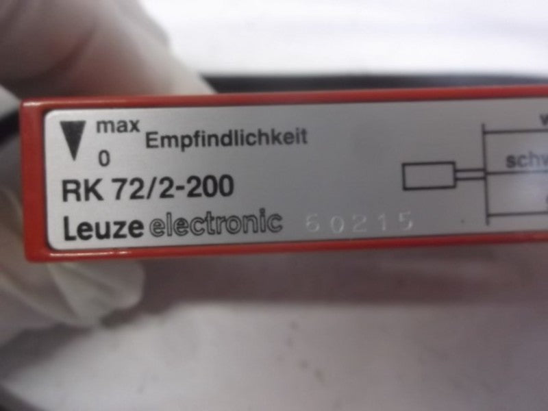 LEUZE ELECTRONIC RK 72/2-200 ENERGETIC LIGHT SCANNER  UNMP