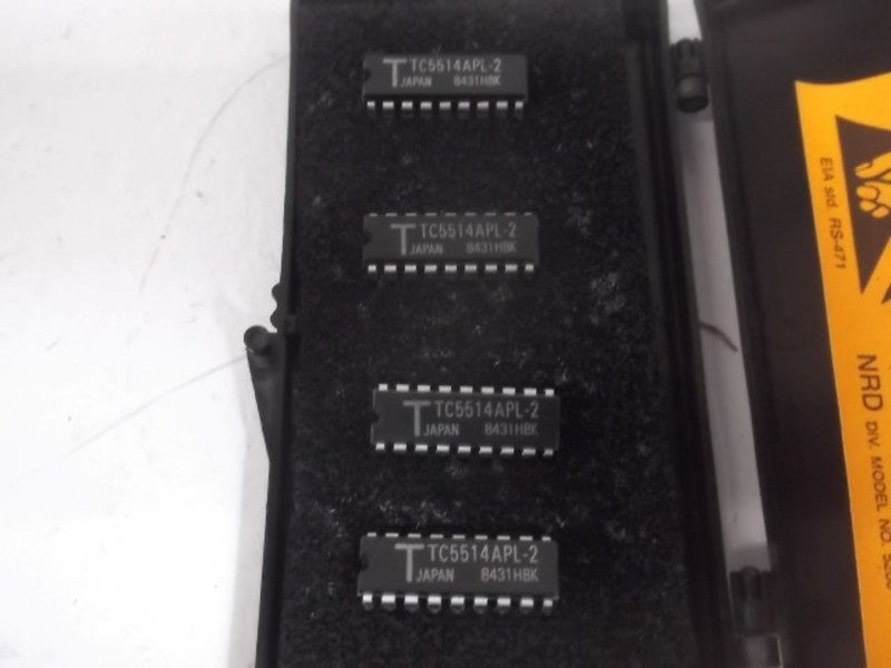 LOT OF 4 TEXAS INSTRUMENTS 2587681-8005 MEMORY EP ROM CHIP NSMP