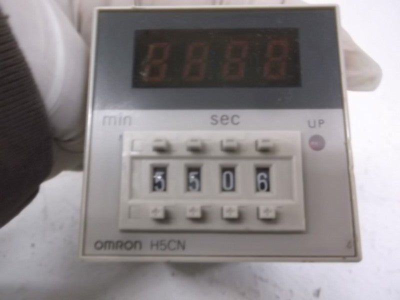 OMRON H5CN-YCN TIMER  UNMP